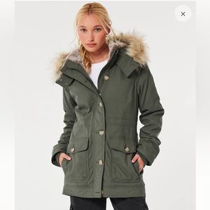 FAUX FUR-LINED COZY PARKA